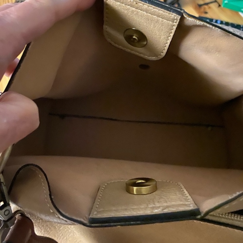 💕 Jen &Co Bag set with 2 straps and 2 bags. Like new. Western look. - Picture 6 of 13